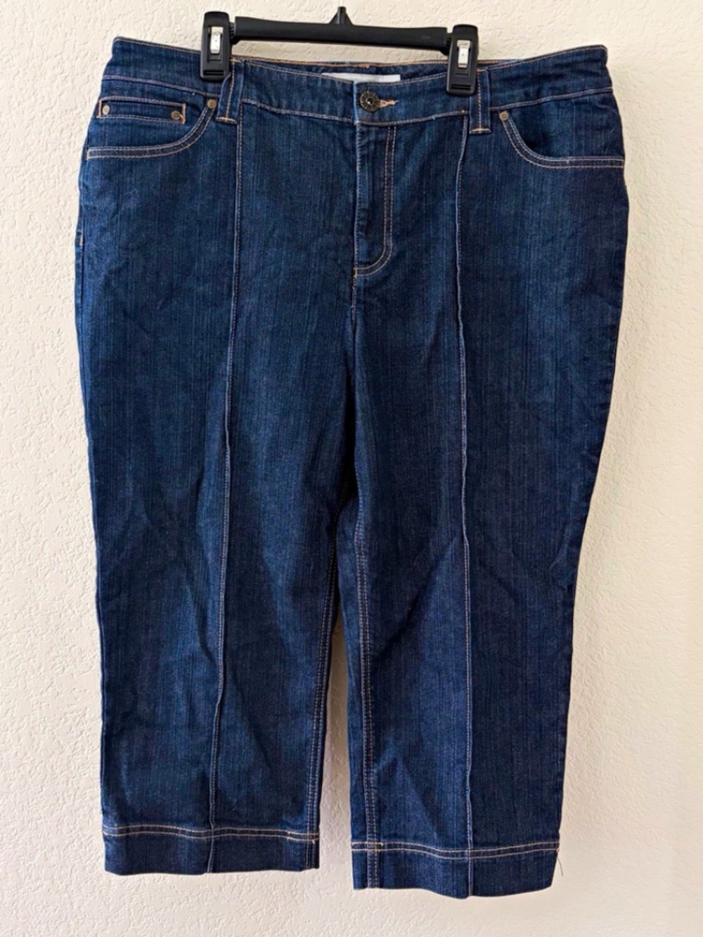 Chicos Platinum Size 3 or XL (16) Denim Crop Capri Jeans Pants Dark Wash